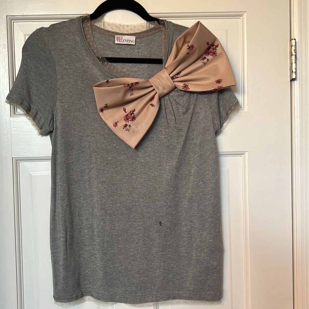 Valentino Red authentic t-shirt. Size Small.